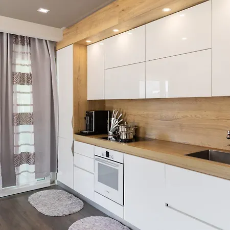 Lore With Private Garage * ماكارسكا